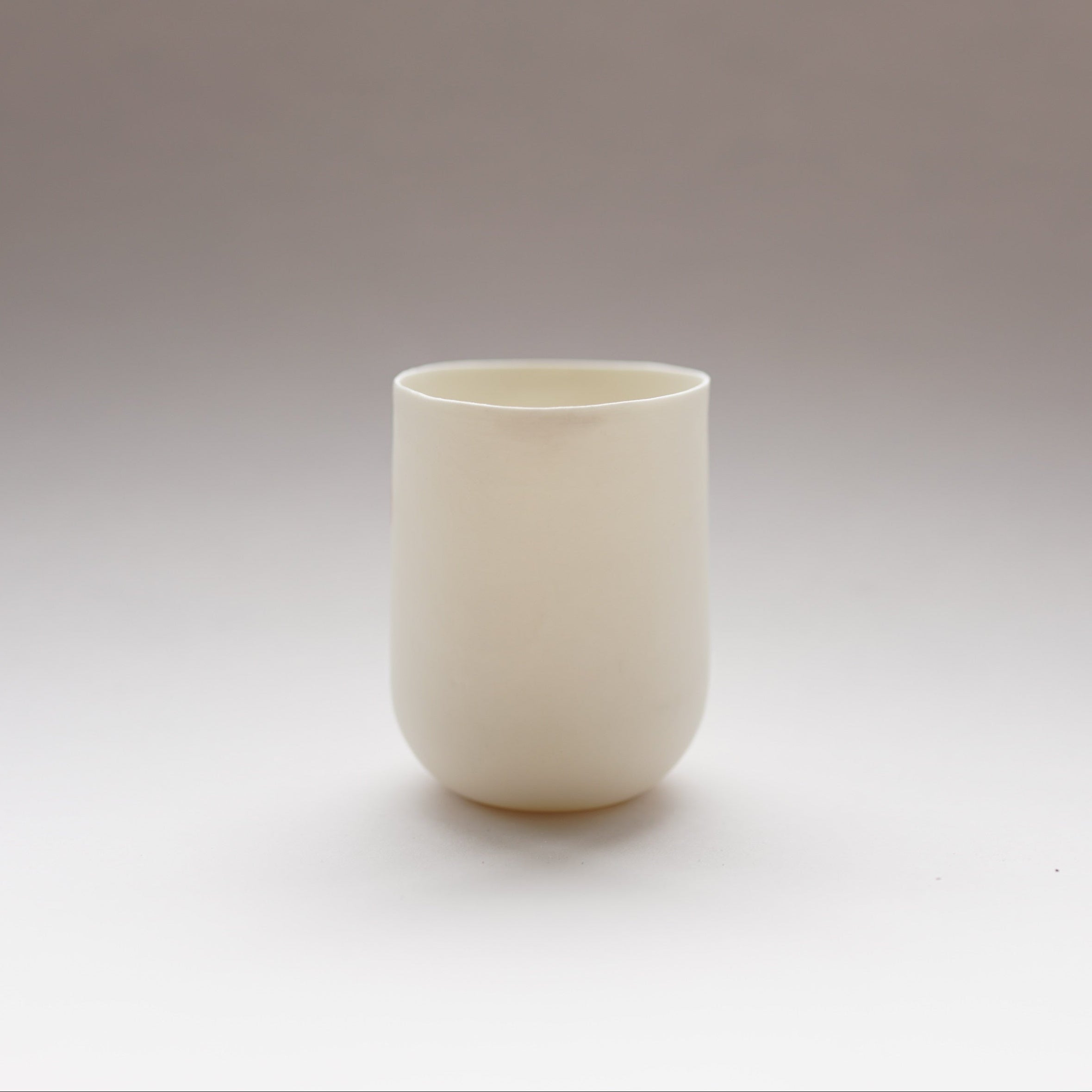 Hand-Painted Cup (Red Leaf) 手繪杯（紅樹葉）