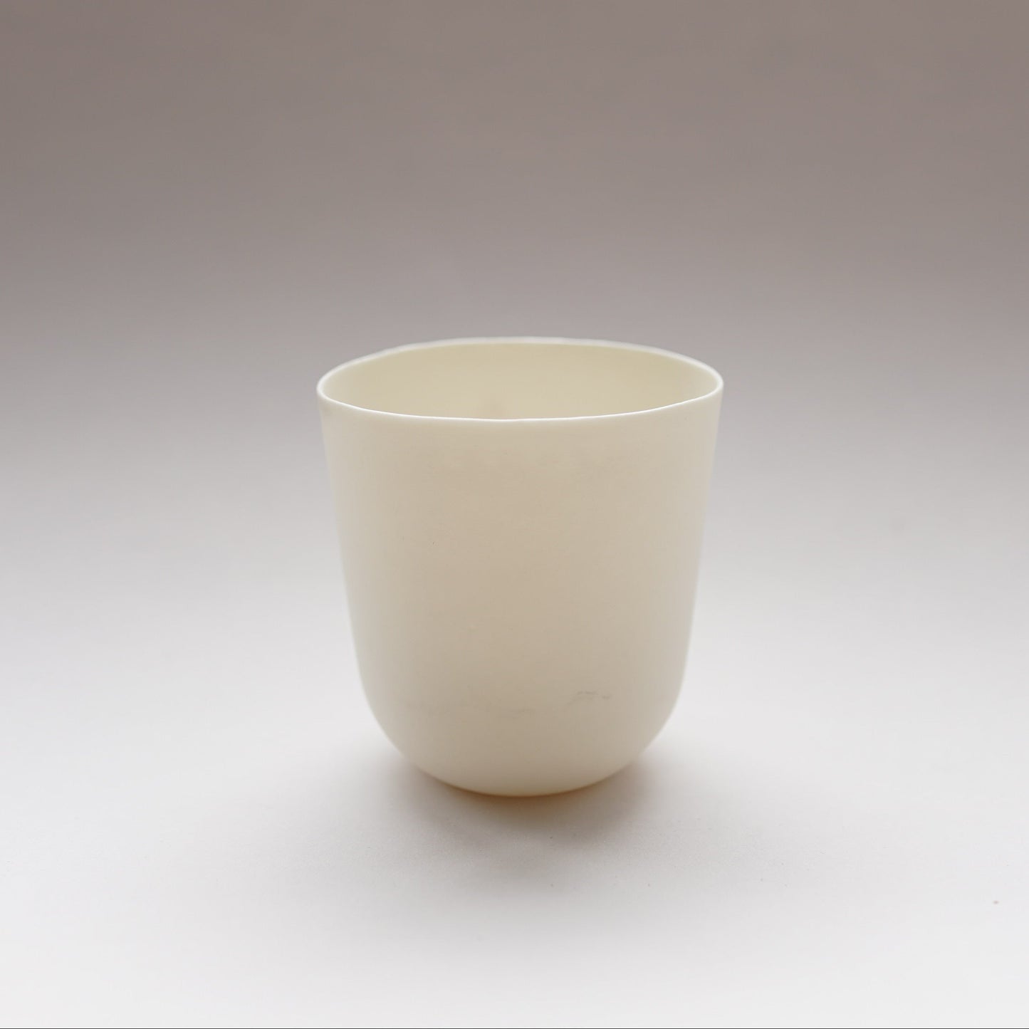 Hand-Painted Cup (Red Leaf) 手繪杯（紅樹葉）