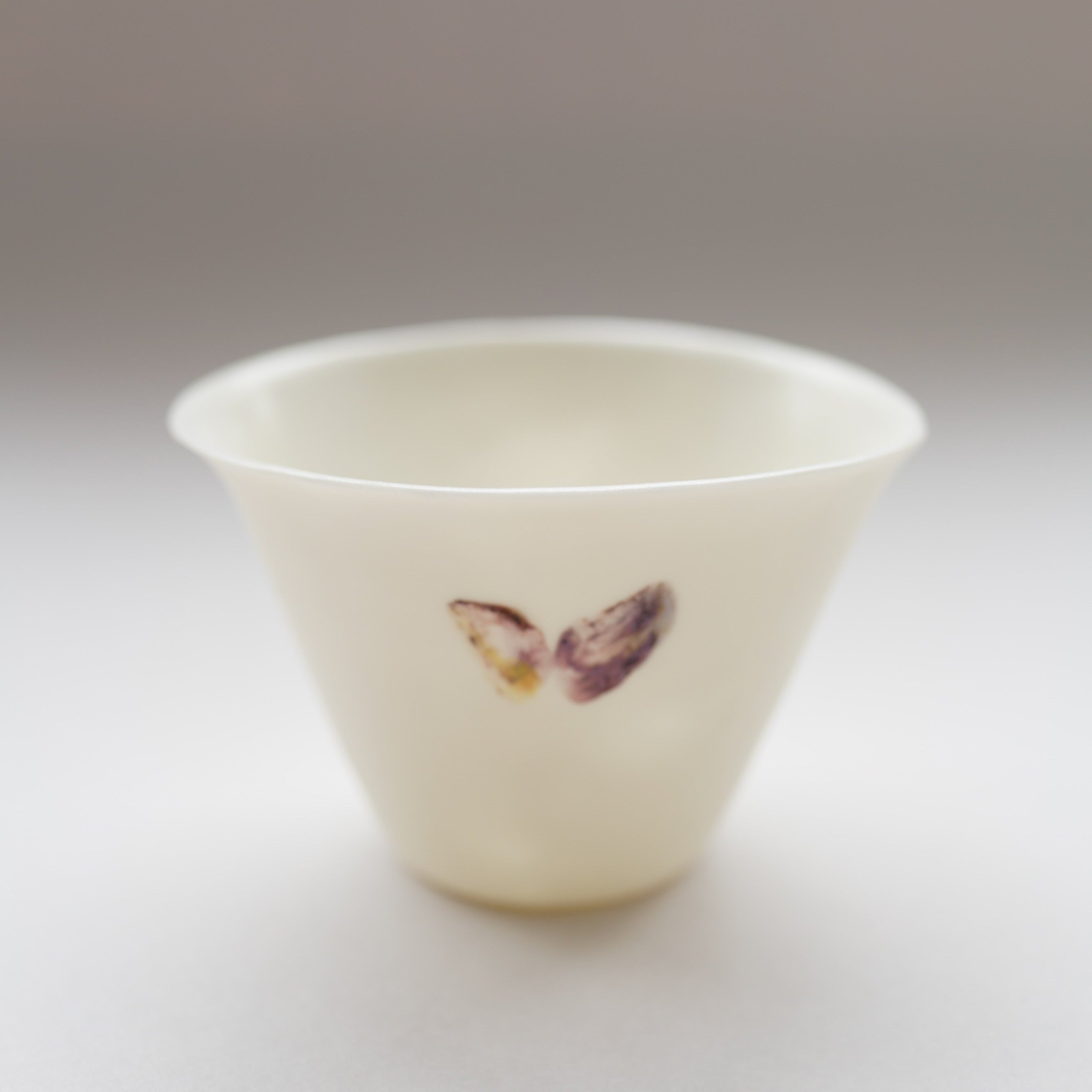 Butterfly Cup 化蝶杯 No.2 - Dessinée à la main Series 手繪系列
